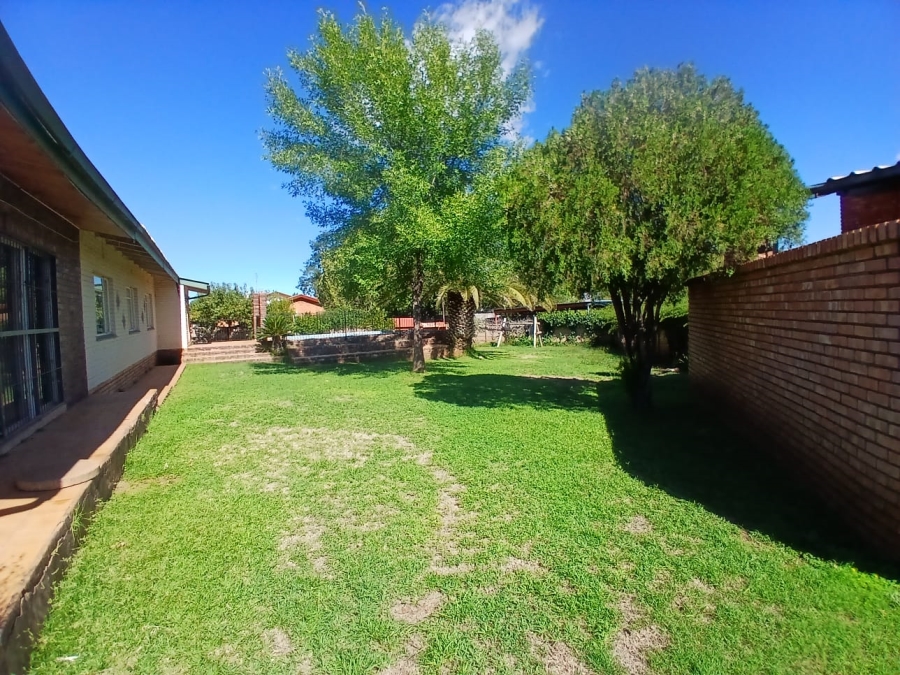 4 Bedroom Property for Sale in Kuruman Northern Cape